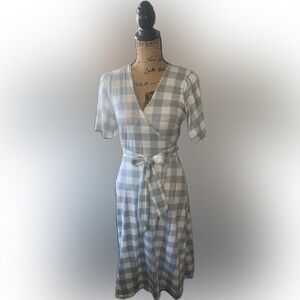Cottagecore Seafoam Green White Gingham Plaid Flowy Wrap Midi Dress 4 Country